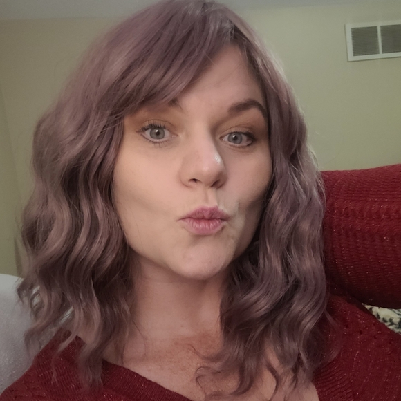 Meet your Posher, Destiny - Picture 1 of 1